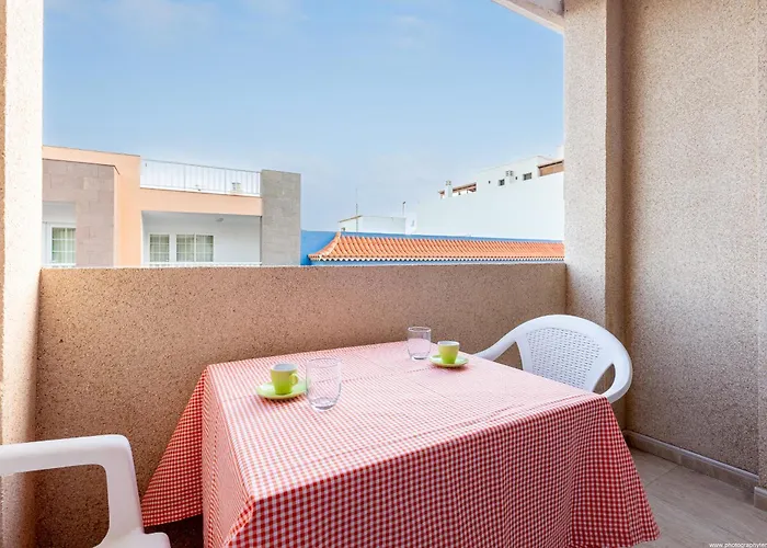 2A Apartamento Abrigos, Wifi Y Balcon