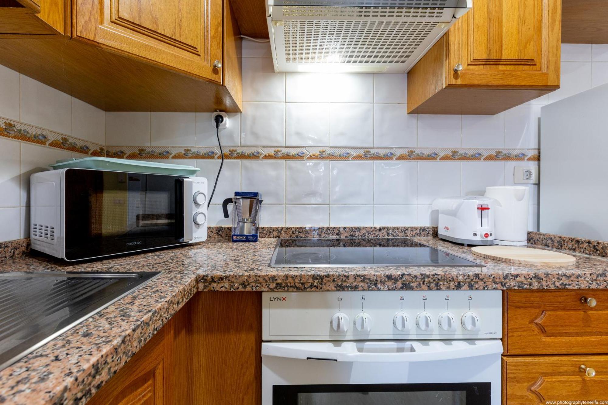 2a Abrigos, Wifi Y Balcon Apartamento